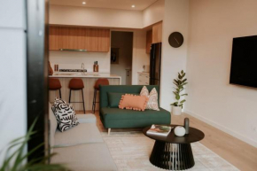 SYLO Luxury Apartments - LVL 2, Adelaide